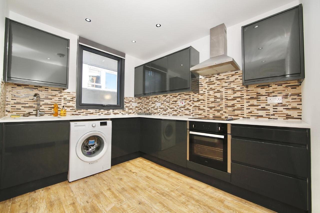 Edgware Hub Hotel London Bagian luar foto
